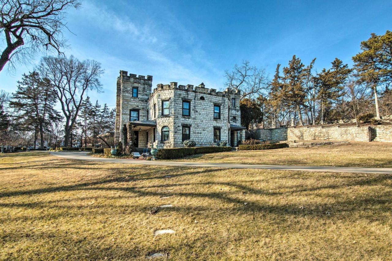 Historic Guest House On Castle Kimble Estate! Manhattan Exterior photo